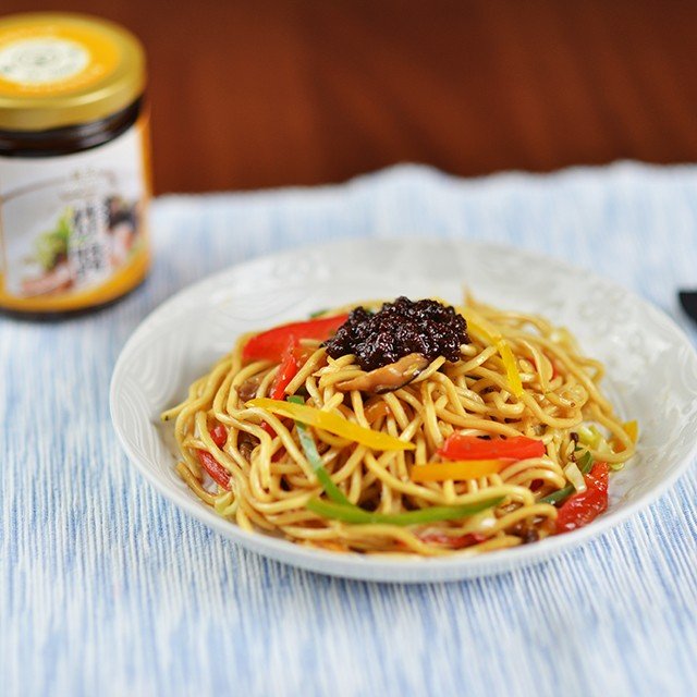 菇王: 素食炸醬
